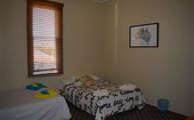 Argyle Hotel Maclean With CaneCutters Bar And Grill - Local Tourism 3