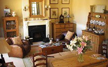 Strathburn Cottage Bed And Breakfast - Local Tourism 1