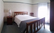 Wagga Wagga Country Cottages - - Accommodation Australia 2