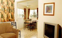 Mavis's Kitchen And Cabins - Local Tourism 1