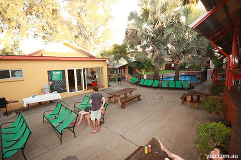Alice Springs YHA - Local Tourism 3