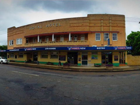 Royal Hotel Dungog - Local Tourism 3