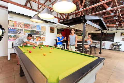 Croal Beach Lodge - Australia Shopping 5