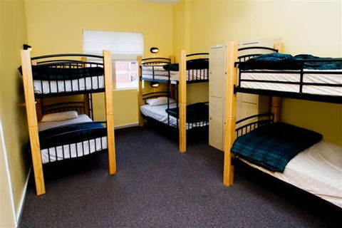 Hobart YHA - Accommodation Australia 3