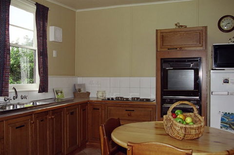 Foster YHA - Local Tourism 2