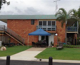 Cardwell Beachfront Motel - Local Tourism 0
