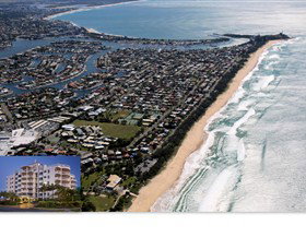 Beachside Resort - Accommodation Australia 1
