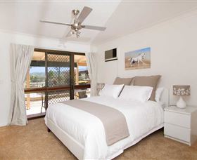 Kellarni Downs Farmstay-Scenic Rim - Local Tourism 2