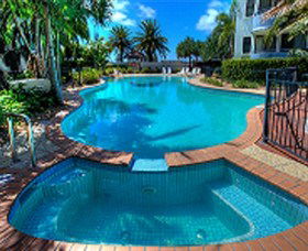Sandcastles On Broadwater - Accommodation Australia 2