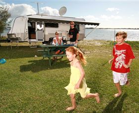 Broadwater Tourist Park - Accommodation Australia 1