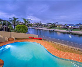 Serenity Shores At Vogue Holiday Homes - Local Tourism 3