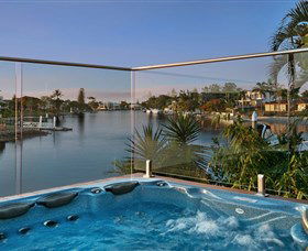 Sanctuary On Water Elite Holiday Home - Local Tourism 0