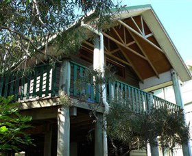 Salty Towers - Accommodation Australia 0