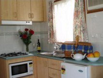 Lake Hamilton Motor Village And Caravan Park - Accommodation Australia 2