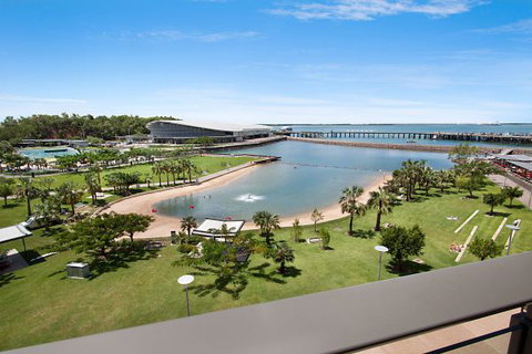 Akuna Waterfront - Accommodation Australia 4