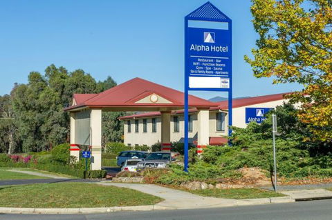 Alpha Canberra Hotel And Apartments - Bed n Breakfasts 8