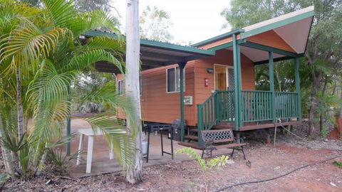 Bitter Springs Cabins And Camping - Local Tourism 1