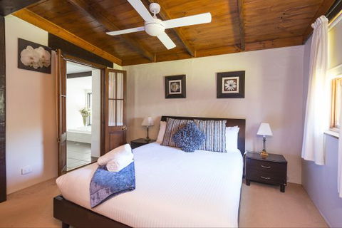Elderslie House - Local Tourism 150