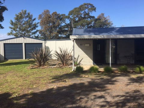 By The Water - Accommodation Australia 2