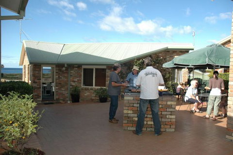 Captain's Quarters Bermagui - Accommodation Australia 1