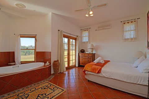 Elderslie House - Local Tourism 95