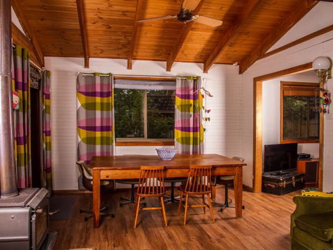 Daisy's Cottage - Accommodation Australia 2