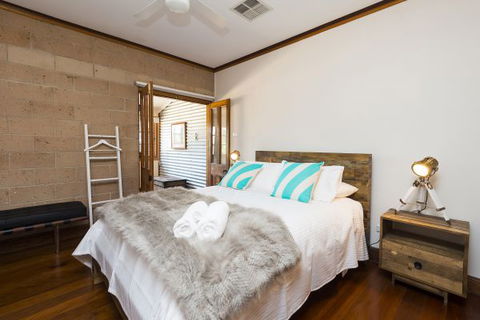 Elderslie House - Local Tourism 103