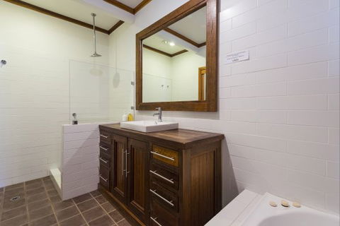 Elderslie House - Local Tourism 105