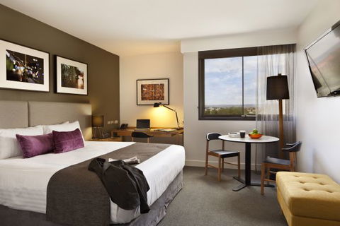 East Hotel + Apartments - Local Tourism 5