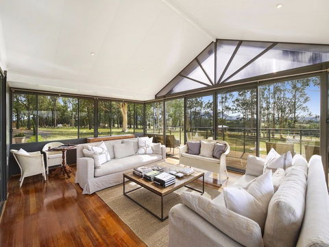 Elderslie House - Local Tourism 0