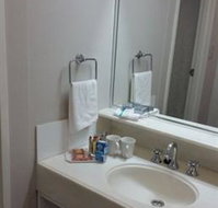 Beachcomber Hotel and Conference Centre - Accommodation Australia