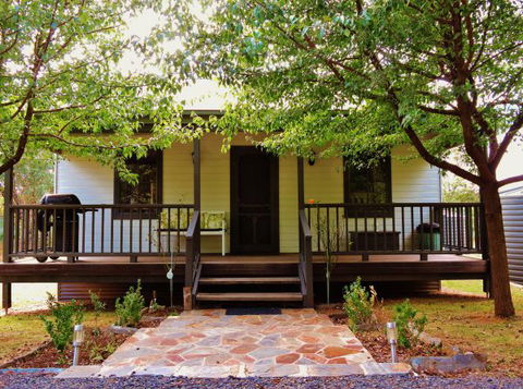 The Guesthouse: Hill End - Local Tourism 1