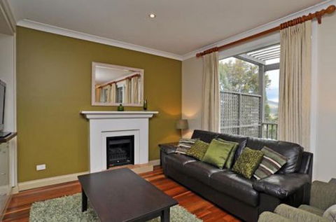 Elderslie House - Local Tourism 14