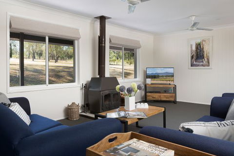 Elderslie House - Local Tourism 108