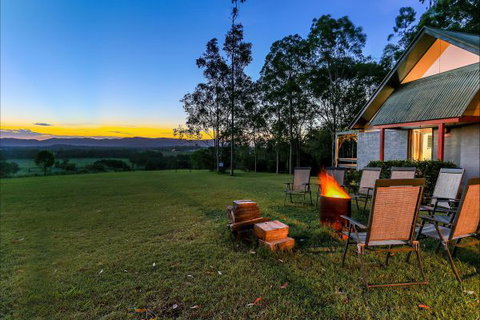 Vineyard Hill Resort - Accommodation Australia 3