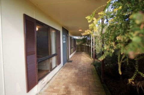 Coastal Cottage - Accommodation Australia 80