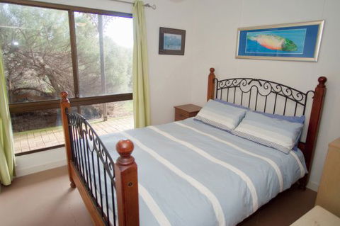 Coastal Cottage - Accommodation Australia 83