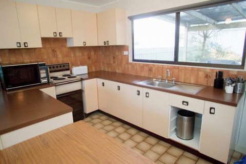 Coastal Cottage - Accommodation Australia 85