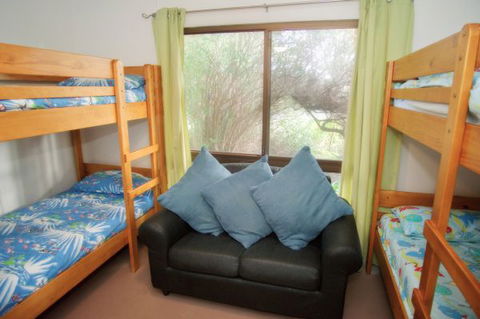 Coastal Cottage - Accommodation Australia 86