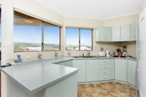 Coastal Cottage - Accommodation Australia 31