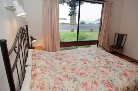 Coastal Cottage - Accommodation Australia 61