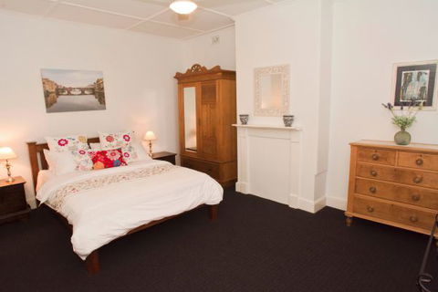 Coastal Cottage - Accommodation Australia 13