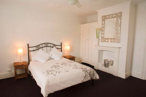 Coastal Cottage - Accommodation Australia 14
