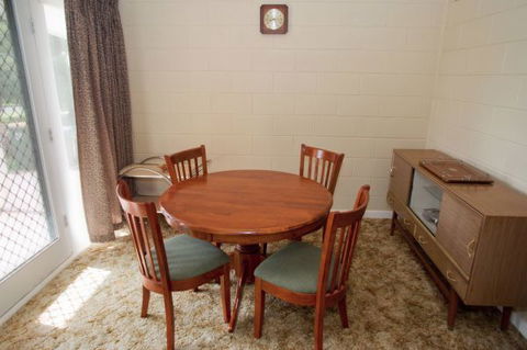 Coastal Cottage - Accommodation Australia 3