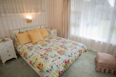 Coastal Cottage - Accommodation Australia 5