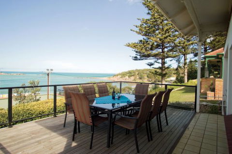 Coastal Cottage - Accommodation Australia 19