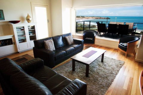 Coastal Cottage - Accommodation Australia 22