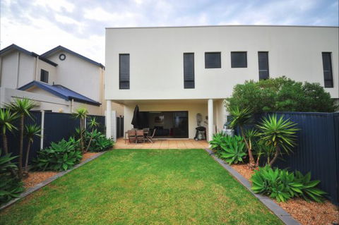 Coastal Cottage - Accommodation Australia 49