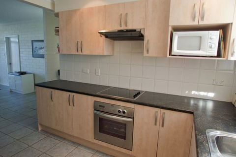 The Dolphins 1 - Accommodation Australia 6
