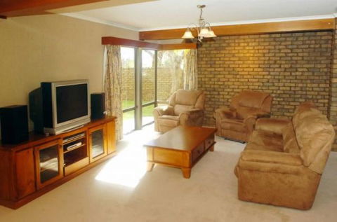 Trenberth House - Local Tourism 2